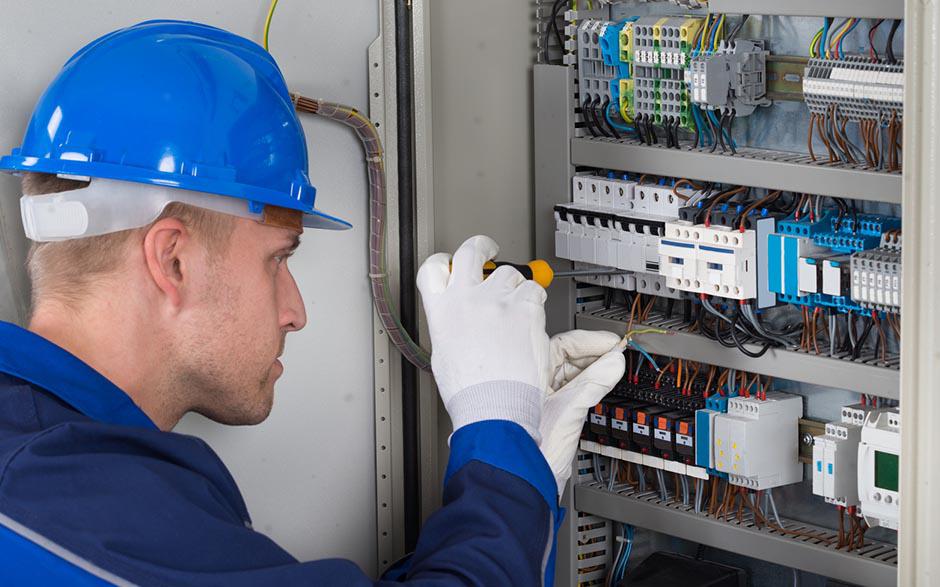 dépannage électricien Saclas